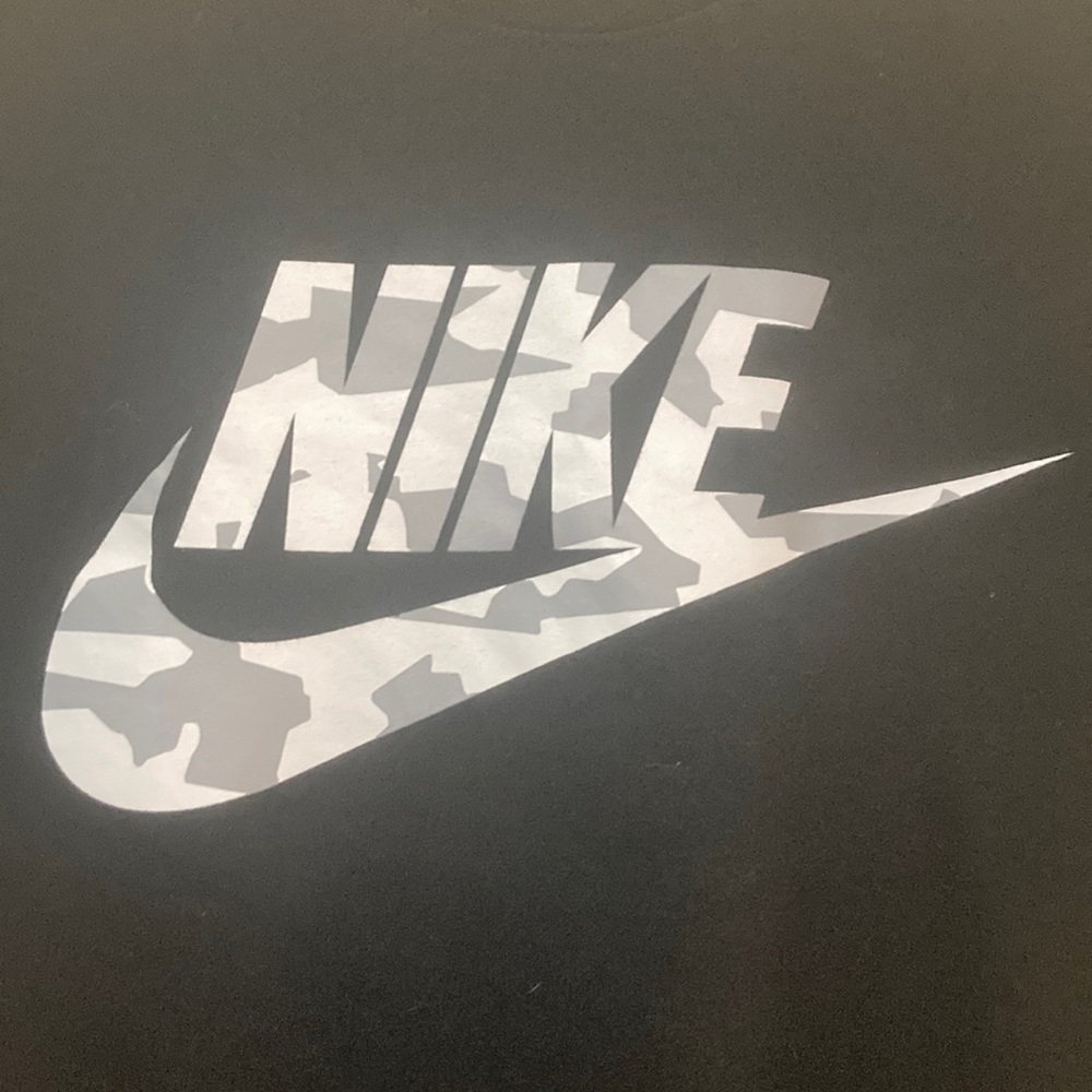 Nike T